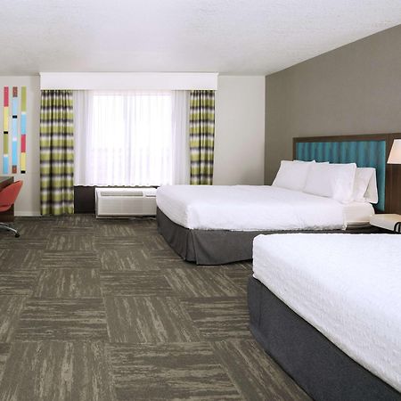 Hampton Inn Hays-North Of I-70 Ngoại thất bức ảnh