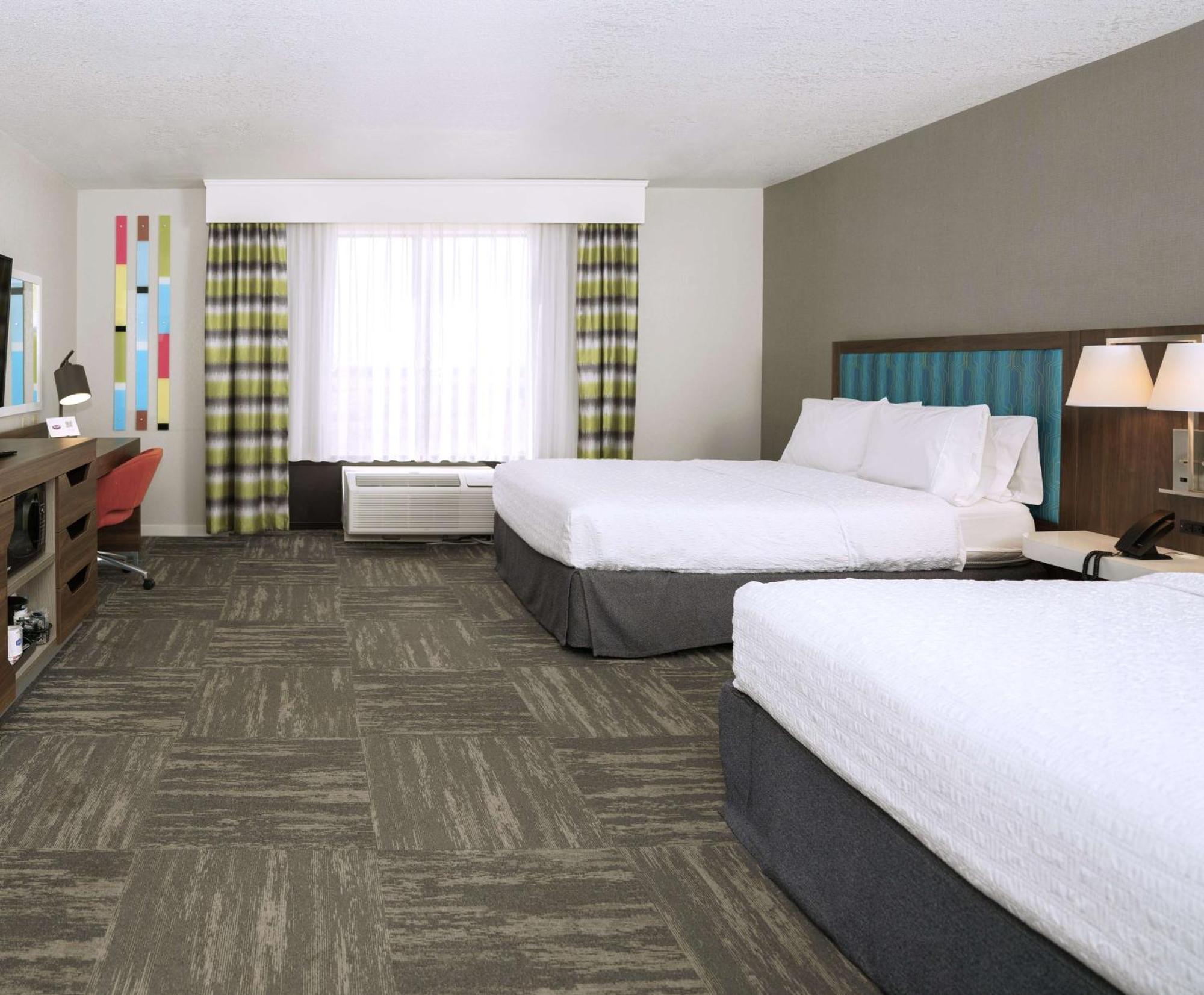 Hampton Inn Hays-North Of I-70 Ngoại thất bức ảnh